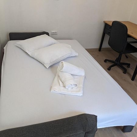 Flora Residence Тімішоара Екстер'єр фото