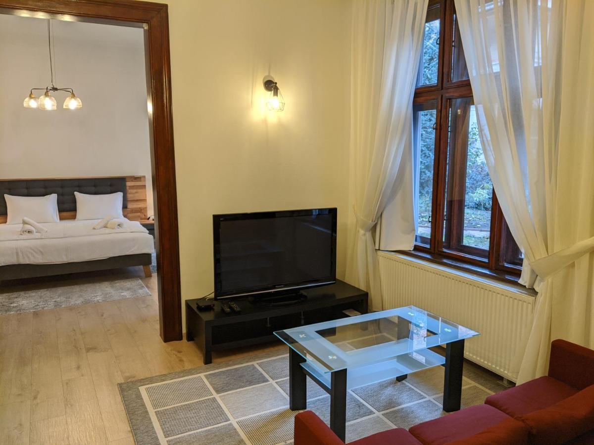 Flora Residence Тімішоара Екстер'єр фото