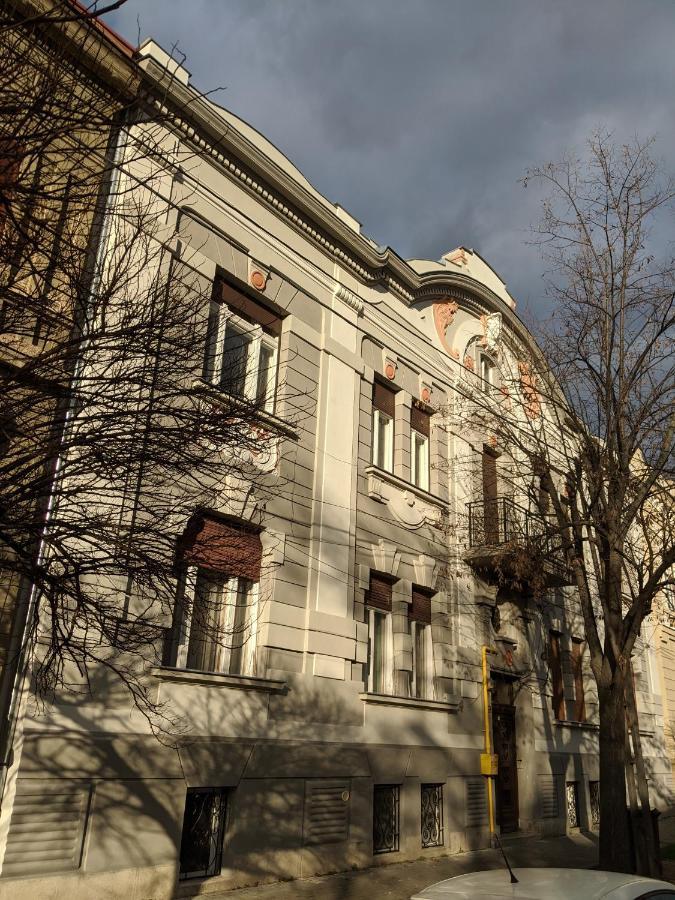Flora Residence Тімішоара Екстер'єр фото